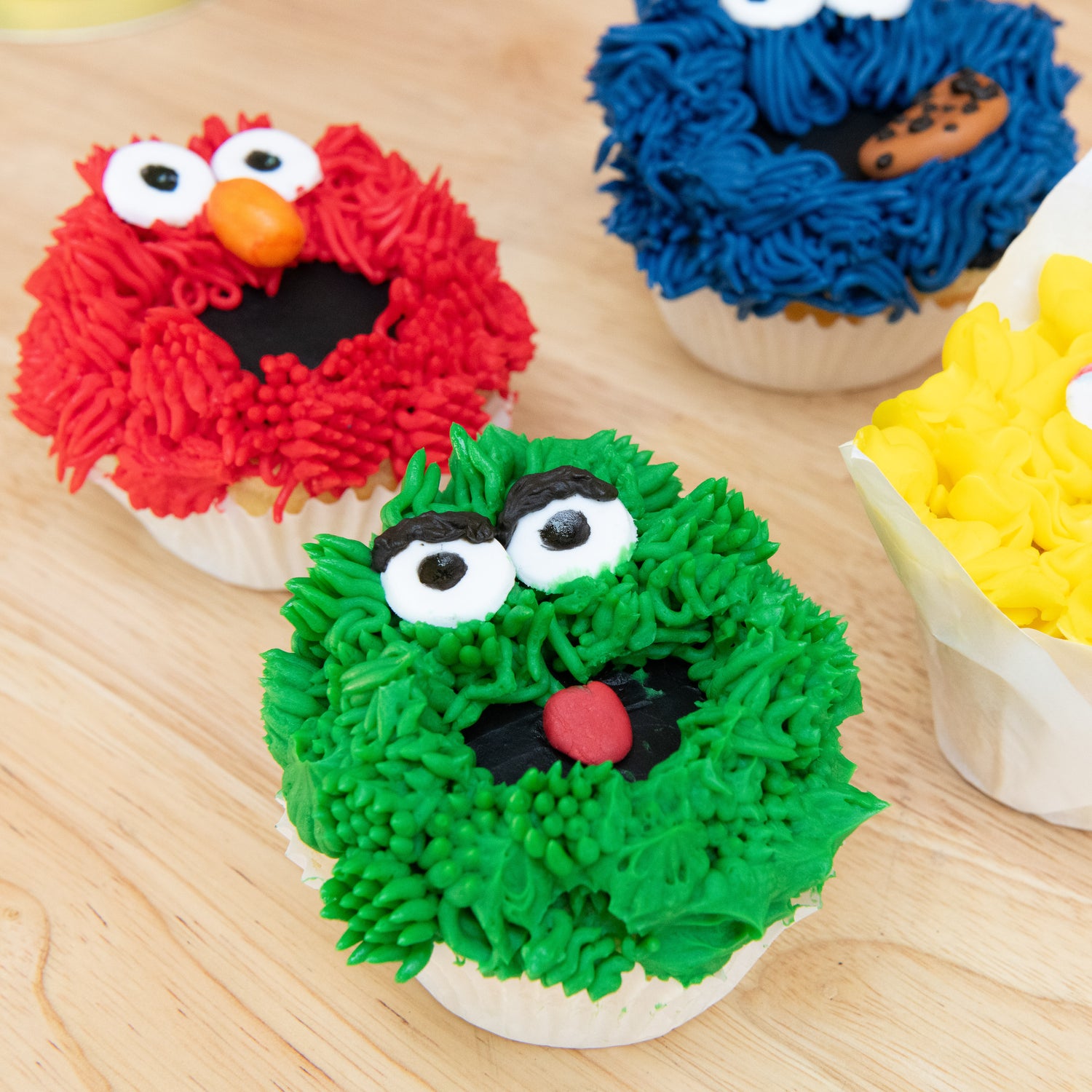 Character Cupcakes (6)