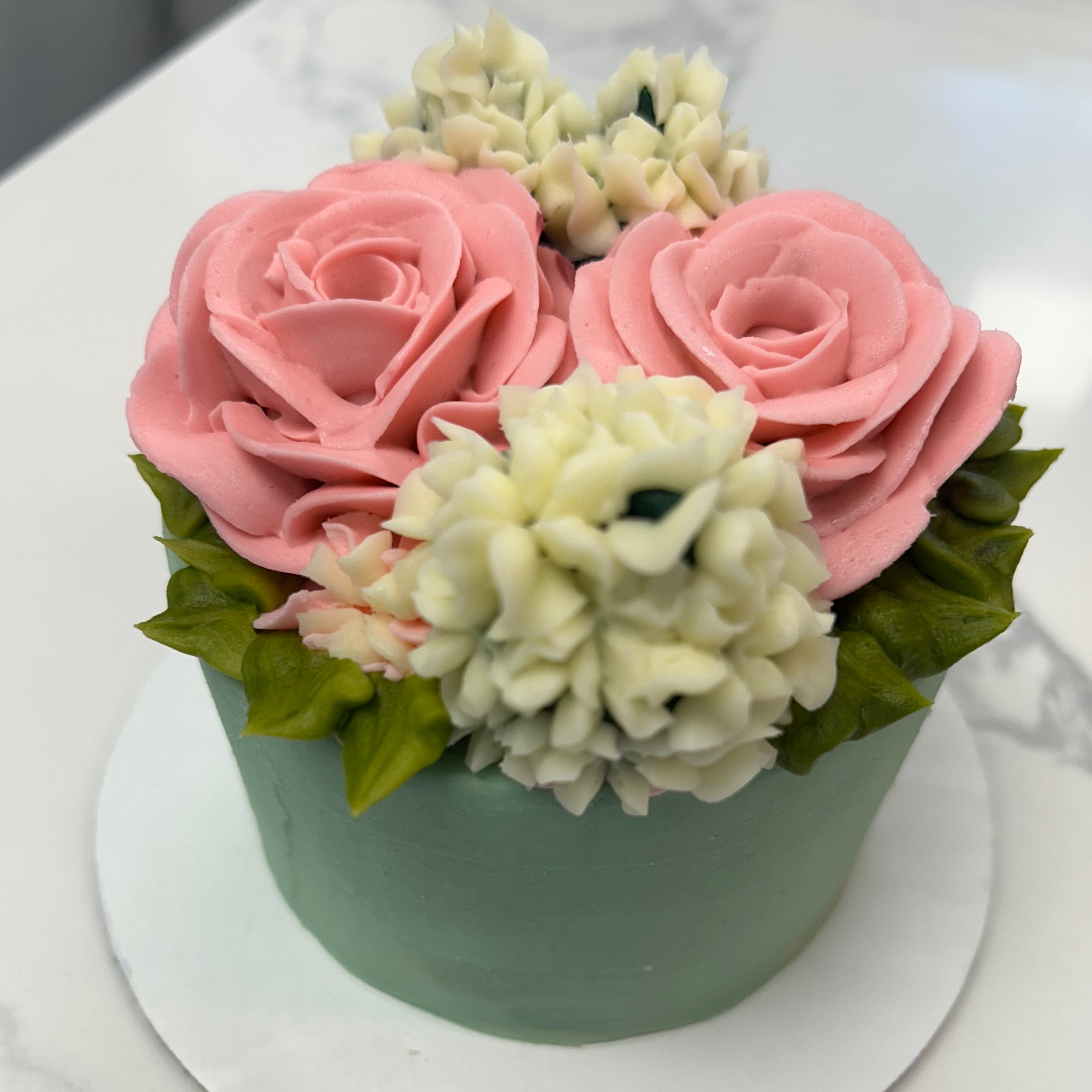 Vanilla Cake with Vanilla Buttercream Frosting